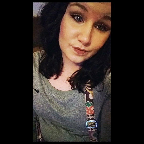 Meet your Posher, Michaela - Picture 1 of 1